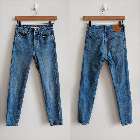 LEVI’S • Wedgie Icon Fit in These Dreams - Picture 4 of 13